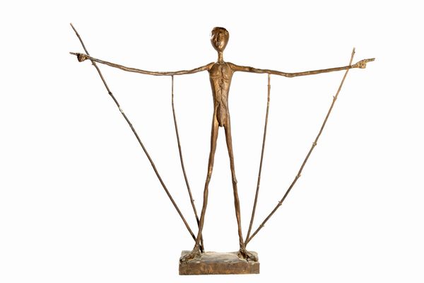 ,Scultura in bronzo dorato : Uomo con braccia aperte  - Asta Opere dalla Collezione di Guglielmo Battistoni - Associazione Nazionale - Case d'Asta italiane