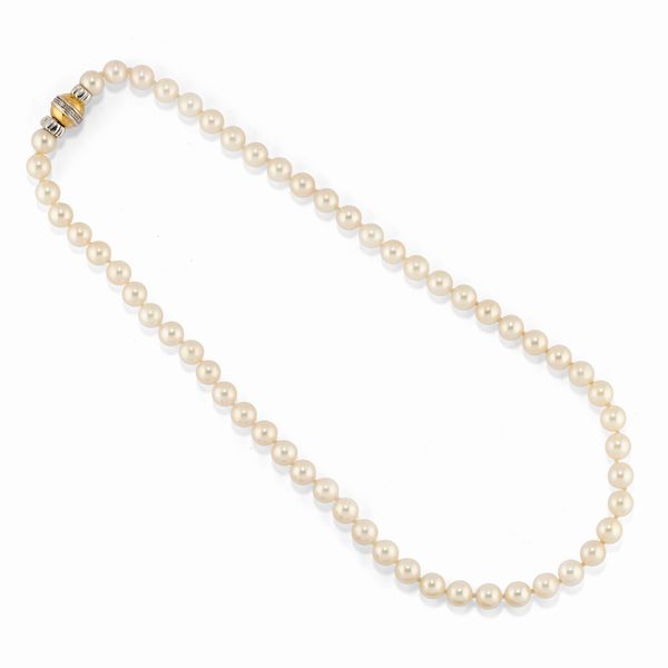 Collana in oro bicolore 18k, diamanti e perle coltivate  - Asta Argenti - Associazione Nazionale - Case d'Asta italiane