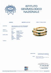 BRACCIALE SEMIRIGIDO A SPIRALE CON PERLE NATURALI E SMERALDI COLOMBIANI  - Asta Gioielli - Associazione Nazionale - Case d'Asta italiane