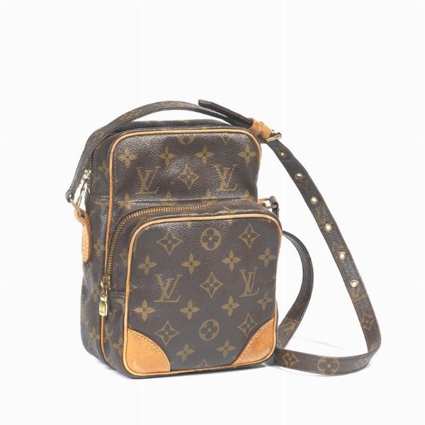 LOUIS VUITTON TRACOLLA AMAZONE  - Asta Vintage: borse e accessori di Hermes, Louis Vuitton e altre grandi maison  - Associazione Nazionale - Case d'Asta italiane