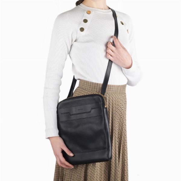 TOM FORD TRACOLLA  - Asta Vintage: borse e accessori di Hermes, Louis Vuitton e altre grandi maison  - Associazione Nazionale - Case d'Asta italiane