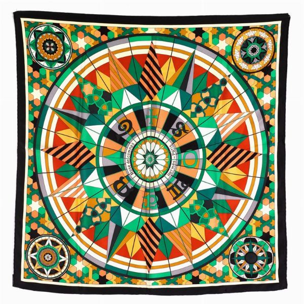 HERMES FOULARD �ROSE DE COMPAS�  - Asta Vintage: borse e accessori di Hermes, Louis Vuitton e altre grandi maison  - Associazione Nazionale - Case d'Asta italiane