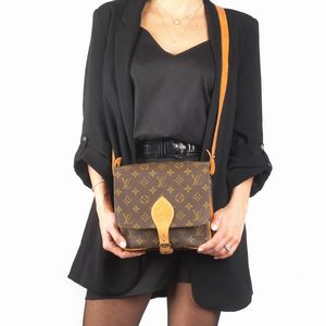 LOUIS VUITTON TRACOLLA CARTOUCHIERE  - Asta Vintage: borse e accessori di Hermes, Louis Vuitton e altre grandi maison  - Associazione Nazionale - Case d'Asta italiane