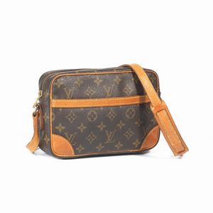 LOUIS VUITTON CAMERA BAG TROCADERO  - Asta Vintage: borse e accessori di Hermes, Louis Vuitton e altre grandi maison  - Associazione Nazionale - Case d'Asta italiane