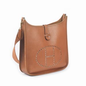 HERMES TRACOLLA EVELYNE  - Asta Vintage: borse e accessori di Hermes, Louis Vuitton e altre grandi maison  - Associazione Nazionale - Case d'Asta italiane