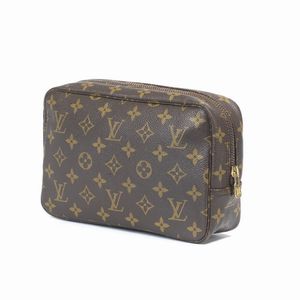 LOUIS VUITTON PORTA COSMETICI  - Asta Vintage: borse e accessori di Hermes, Louis Vuitton e altre grandi maison  - Associazione Nazionale - Case d'Asta italiane