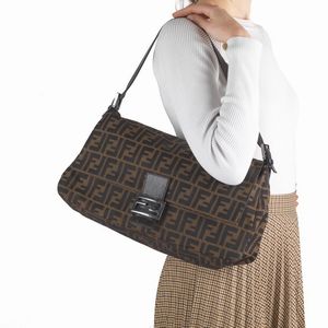 FENDI BORSA MAMA  - Asta Vintage: borse e accessori di Hermes, Louis Vuitton e altre grandi maison  - Associazione Nazionale - Case d'Asta italiane
