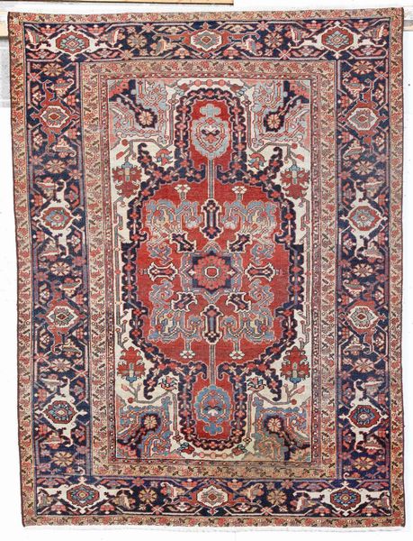 Tappeto Heritz nord ovest Persia, inizio XX secolo  - Asta Tappeti - Associazione Nazionale - Case d'Asta italiane