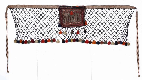 Rara Mafrash con pareti e laterali, sud Persia fine XIX inizio XX secolo  - Asta Tappeti - Associazione Nazionale - Case d'Asta italiane