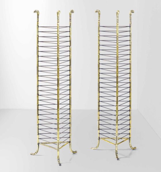 Due porta libri in metallo.  - Asta Design - Associazione Nazionale - Case d'Asta italiane