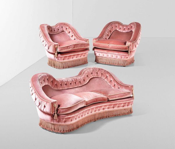 Salotto composto da un divano e due poltrone  - Asta Design - Associazione Nazionale - Case d'Asta italiane