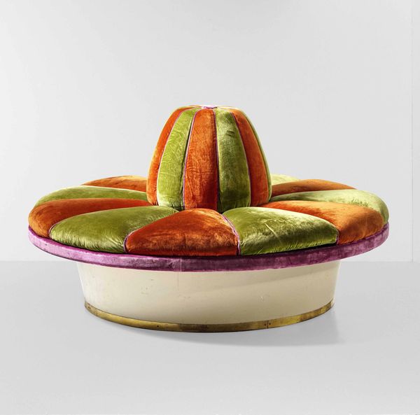 Divano circolare  - Asta Design - Associazione Nazionale - Case d'Asta italiane