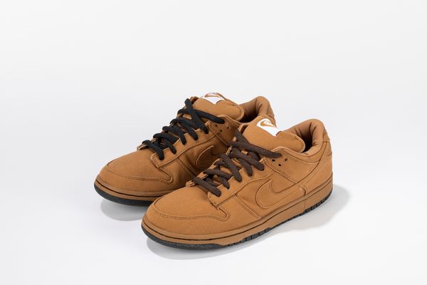 ,NIKE : Dunk SB Low Carhartt Shale - Taglia US 11 EUR 45  - Asta Sneakerhead: la prima asta di sneakers in Italia - Associazione Nazionale - Case d'Asta italiane