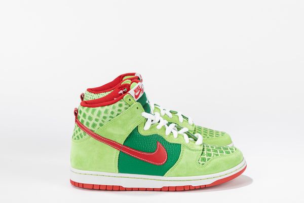 ,NIKE : Dunk SB High Pro Dr. Feelgood - Taglia US 10.5 EUR 44.5  - Asta Sneakerhead: la prima asta di sneakers in Italia - Associazione Nazionale - Case d'Asta italiane