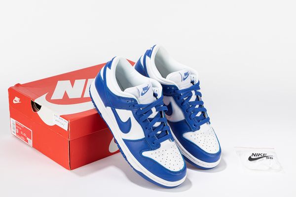 ,NIKE : Bundle Pack - Dunk Low SP Syracuse &  Dunk Low SP Kentucky  - Taglia US 9 EUR 42.5  - Asta Sneakerhead: la prima asta di sneakers in Italia - Associazione Nazionale - Case d'Asta italiane