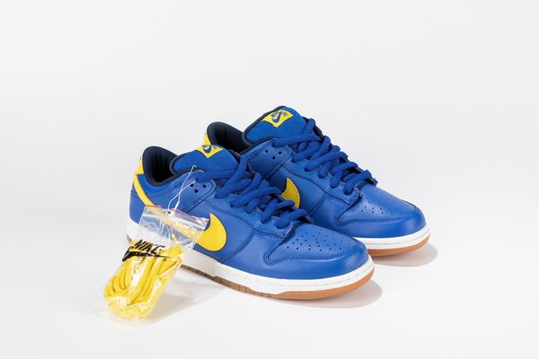 ,NIKE : Dunk SB Low Boca Juniors - Taglia US 10 EUR 44  - Asta Sneakerhead: la prima asta di sneakers in Italia - Associazione Nazionale - Case d'Asta italiane