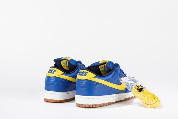 ,NIKE : Dunk SB Low Boca Juniors - Taglia US 10 EUR 44  - Asta Sneakerhead: la prima asta di sneakers in Italia - Associazione Nazionale - Case d'Asta italiane