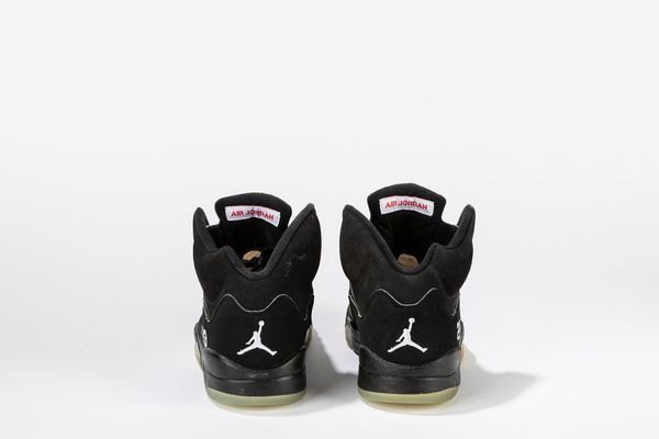 ,NIKE : Jordan 5 Retro Black Metallic - Taglia US 10.5 EUR 44.5  - Asta Sneakerhead: la prima asta di sneakers in Italia - Associazione Nazionale - Case d'Asta italiane