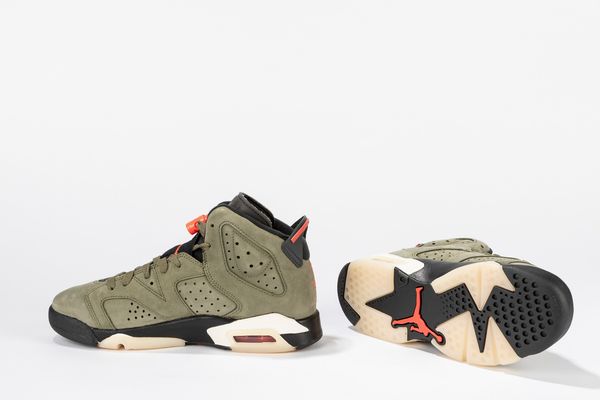 ,NIKE : Jordan 6 Retro Travis Scott - Taglia US 5Y EUR 38.5  - Asta Sneakerhead: la prima asta di sneakers in Italia - Associazione Nazionale - Case d'Asta italiane