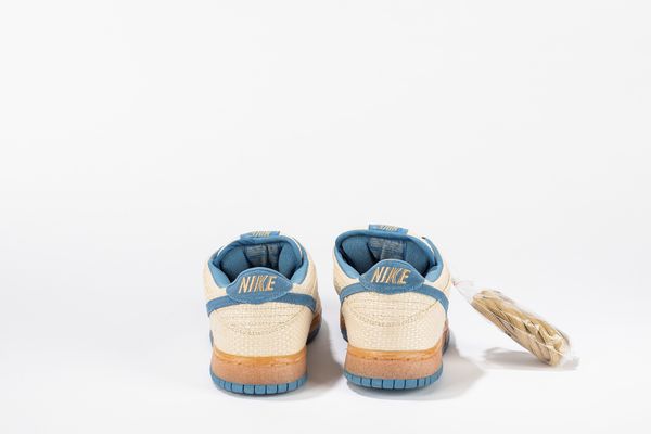 ,NIKE : Dunk SB Low Hemp Blue - Taglia US 10 EUR 44  - Asta Sneakerhead: la prima asta di sneakers in Italia - Associazione Nazionale - Case d'Asta italiane