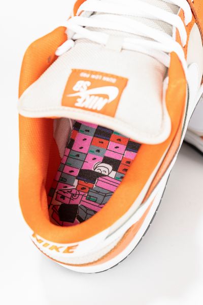 ,NIKE : Dunk SB Low Orange Box - Taglia US 10.5 EUR 44.5  - Asta Sneakerhead: la prima asta di sneakers in Italia - Associazione Nazionale - Case d'Asta italiane