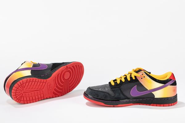 ,NIKE : Dunk SB Low Appetite for Destruction - Taglia US 10.5 EUR 44.5  - Asta Sneakerhead: la prima asta di sneakers in Italia - Associazione Nazionale - Case d'Asta italiane