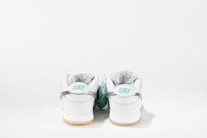 ,NIKE : Dunk SB Low Diamond Supply Co White Diamond - Taglia US 11.5 EUR 45.5  - Asta Sneakerhead: la prima asta di sneakers in Italia - Associazione Nazionale - Case d'Asta italiane
