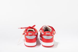 ,NIKE : Dunk Low Off-White University Red - Taglia US 11 EUR 45  - Asta Sneakerhead: la prima asta di sneakers in Italia - Associazione Nazionale - Case d'Asta italiane