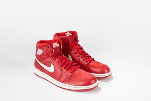 ,NIKE : Jordan 1 Retro Gym Red - Taglia US 10.5 EUR 44.5  - Asta Sneakerhead: la prima asta di sneakers in Italia - Associazione Nazionale - Case d'Asta italiane