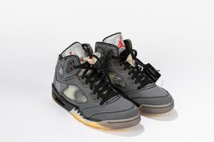 ,NIKE - Jordan 5 Retro Off-White Black - Taglia US 8.5 EUR 42