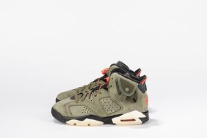 ,NIKE : Jordan 6 Retro Travis Scott - Taglia US 5Y EUR 38.5  - Asta Sneakerhead: la prima asta di sneakers in Italia - Associazione Nazionale - Case d'Asta italiane