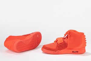 ,NIKE : Air Yeezy 2 Red October  - Taglia US 9  EUR 42.5  - Asta Sneakerhead: la prima asta di sneakers in Italia - Associazione Nazionale - Case d'Asta italiane