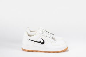 ,NIKE : Air Force 1 Low Travis Scott (AF100) - Taglia US 9 EUR 42.5  - Asta Sneakerhead: la prima asta di sneakers in Italia - Associazione Nazionale - Case d'Asta italiane