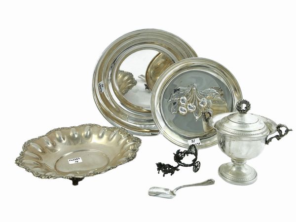 Lotto di argenteria  - Asta House Sale: Un'elegante casa fiorentina - Associazione Nazionale - Case d'Asta italiane