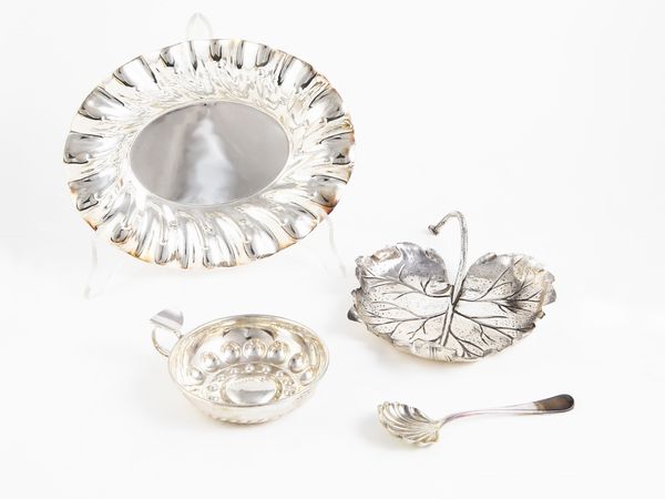 Lotto di curiosit in argento  - Asta House Sale: Un'elegante casa fiorentina - Associazione Nazionale - Case d'Asta italiane