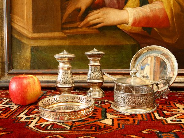 Lotto di curiosit per la tavola in argento  - Asta House Sale: Un'elegante casa fiorentina - Associazione Nazionale - Case d'Asta italiane