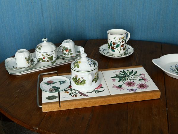 Lotto di accessori per la tavola  - Asta House Sale: Un'elegante casa fiorentina - Associazione Nazionale - Case d'Asta italiane