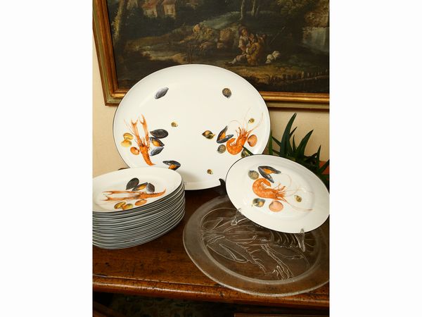 Servizio di piatti da pesce in porcellana  - Asta House Sale: Un'elegante casa fiorentina - Associazione Nazionale - Case d'Asta italiane