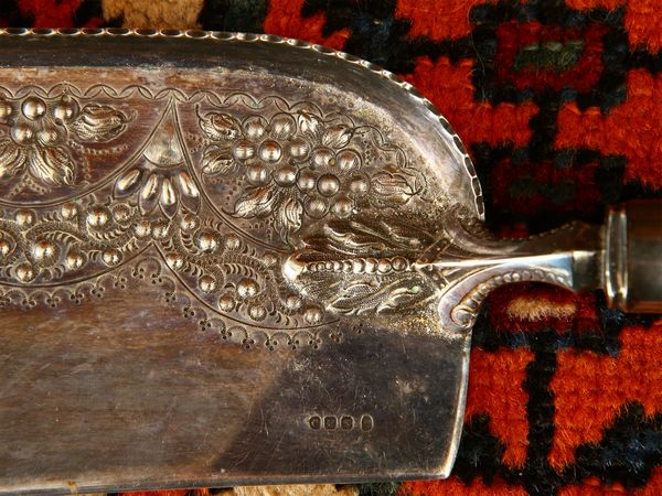 Lotto di curiosit d'epoca in metallo argentato  - Asta House Sale: Un'elegante casa fiorentina - Associazione Nazionale - Case d'Asta italiane