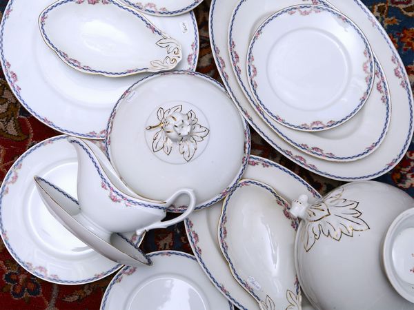 Servizio di piatti in porcellana, Richard Ginori  - Asta House Sale: Un'elegante casa fiorentina - Associazione Nazionale - Case d'Asta italiane