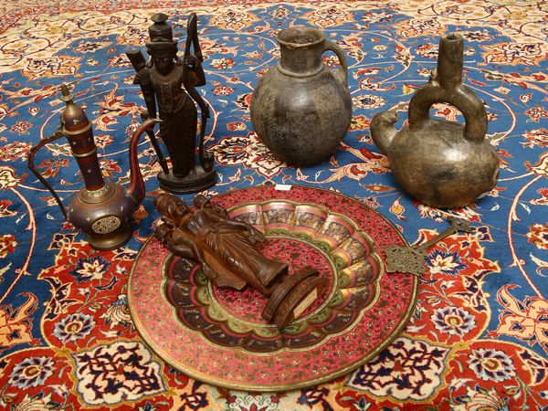 Lotto di curiosit� orientali  - Asta House Sale: Un'elegante casa fiorentina - Associazione Nazionale - Case d'Asta italiane