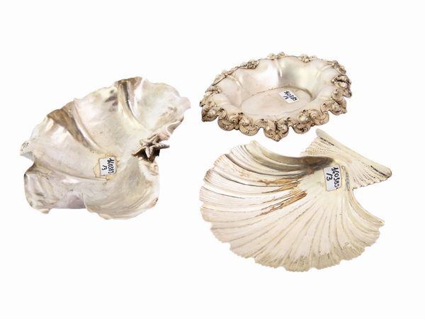 Tre piccole ciotole in argento  - Asta House Sale: Un'elegante casa fiorentina - Associazione Nazionale - Case d'Asta italiane