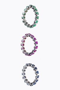 LOTTO DI TRE ETERNEL - Peso gr 9 3 Misura 15 (55) in oro bianco con fila di smeraldi taglio rotondo per totali ct 1 20 ca  fila di zaffiri  [..]