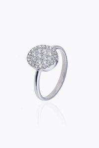 ANELLO - Peso gr 3 1 Misura 15 (55) in oro bianco  sommit con ovale in pav di diamanti taglio brillante per totali ct  [..]