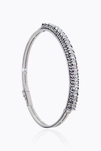 BRACCIALE - Peso gr 17 9 rigido  in oro bianco  con sommit recante diamanti taglio brillante per totali ct 1 20 ca