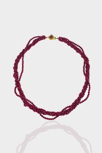 GIROCOLLO - Peso gr 47 1 Lunghezza cm 50 composto da cinque fili di sfere di corallo mediterraneo del diam di mm 3 8 ca. Chiusura  [..]