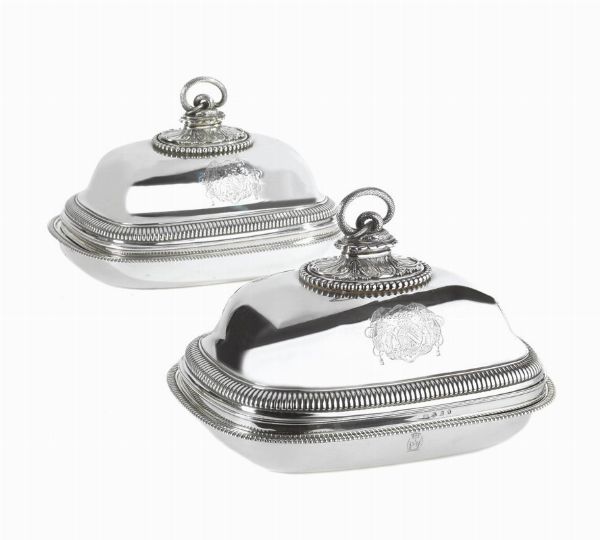 COPPIA DI LEGUMIERE, ARGENTIERE PAUL STORR, LONDRA, 1804  - Asta International Fine Art  - Associazione Nazionale - Case d'Asta italiane