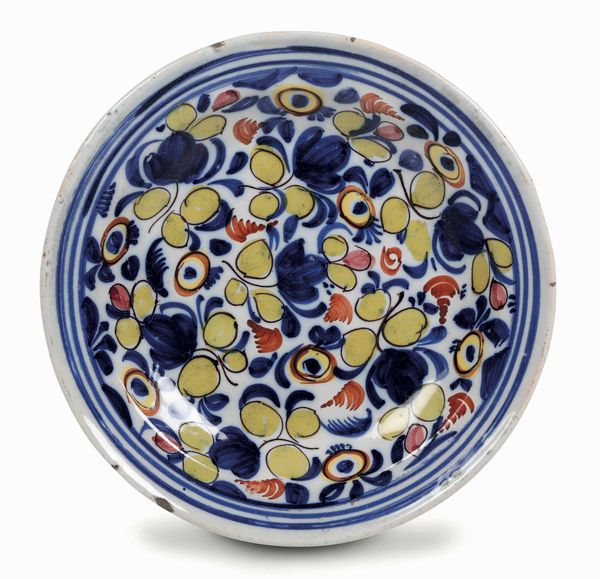 Piatto<BR>Manifattura indeterminata, XIX secolo<BR><BR>  - Asta Maioliche e Porcellane - Associazione Nazionale - Case d'Asta italiane