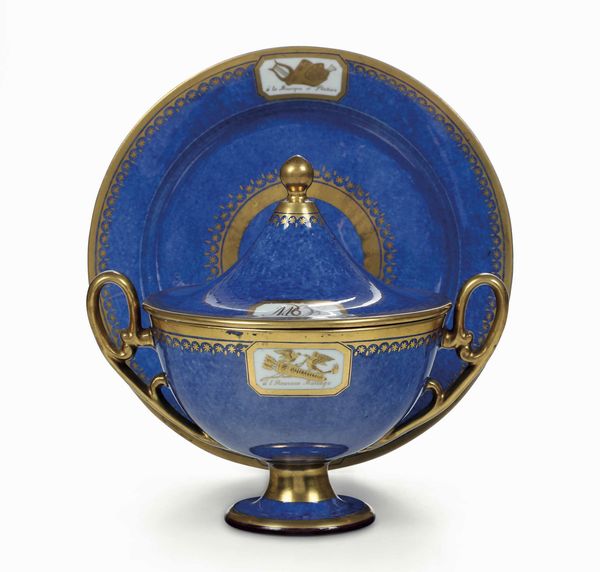 Tazza da puerpera<BR>Nove, Manifattura Antonibon, Gestione Baroni, inizi del XIX secolo<BR>  - Asta Maioliche e Porcellane - Associazione Nazionale - Case d'Asta italiane