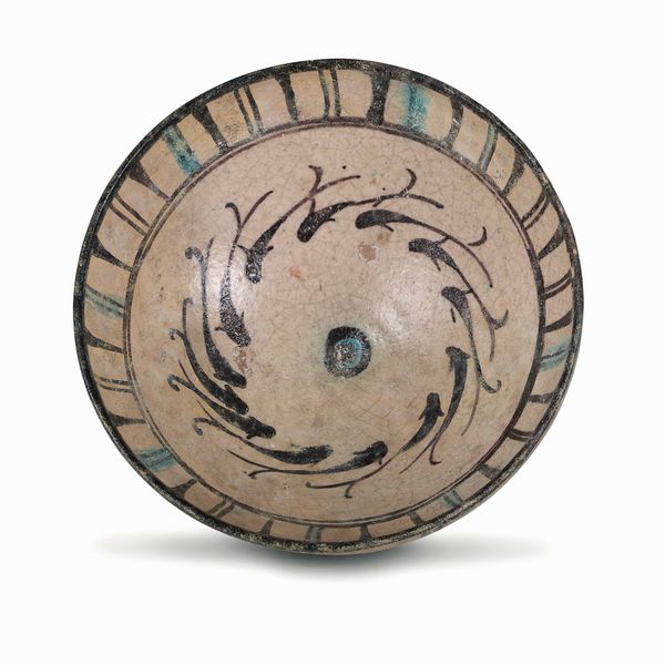 Coppa<BR>Persia (Iran), XII-XIII secolo<BR>  - Asta Maioliche e Porcellane - Associazione Nazionale - Case d'Asta italiane